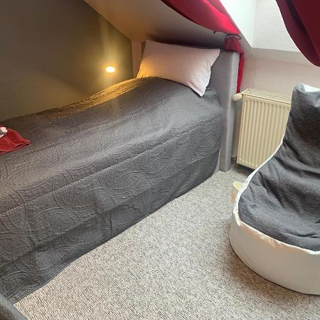 Best-Preis -Vip Lounge- Mit Netflix, Self-Check-In, Ebike Ladestation, Fahrradraum, Wlan Und Netflix - Direkt Am Elberadweg Im Herzen Von Wittenberge Dış mekan fotoğraf